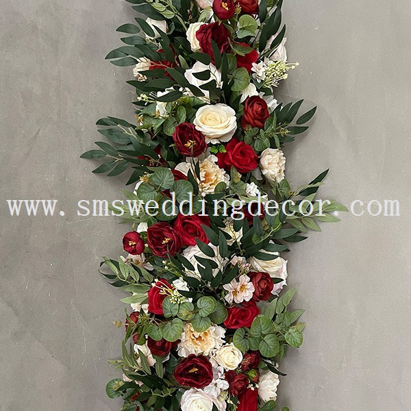 desert rose table runner