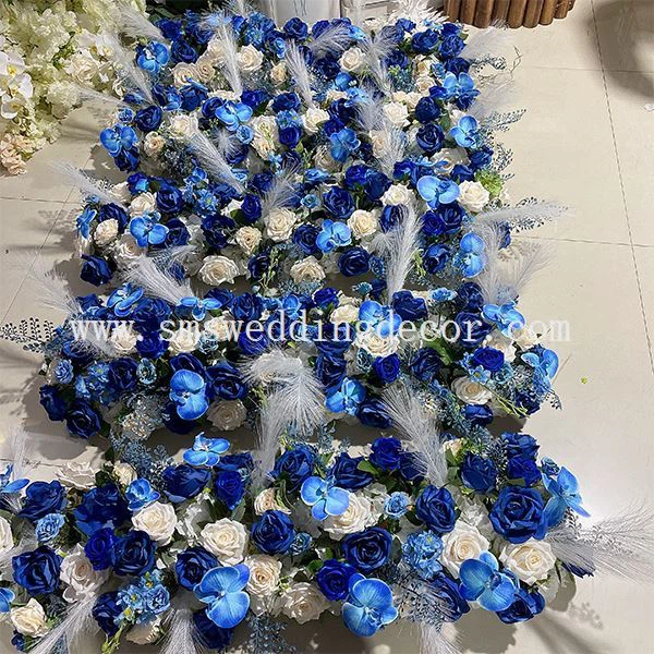royal blue and white wedding flowers