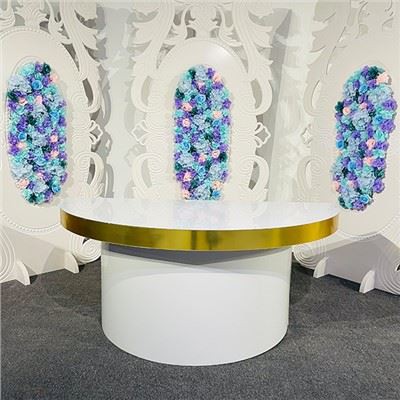 বর এবং বর প্রণয়ী টেবিল