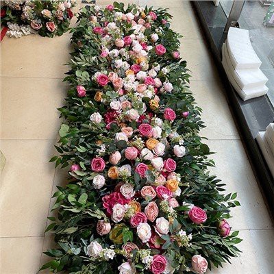 টেবিল সজ্জা জন্য জাল ফুল