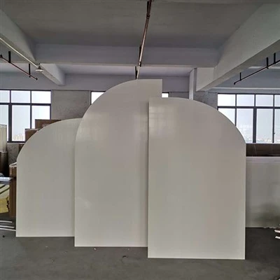 ব্যাকড্রপ আর্চ